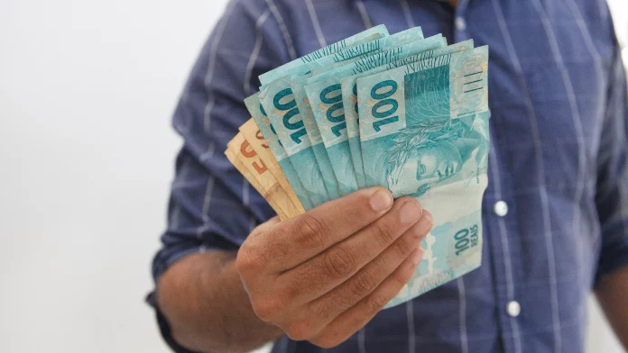 maiores-salarios-minimos-no-mundo